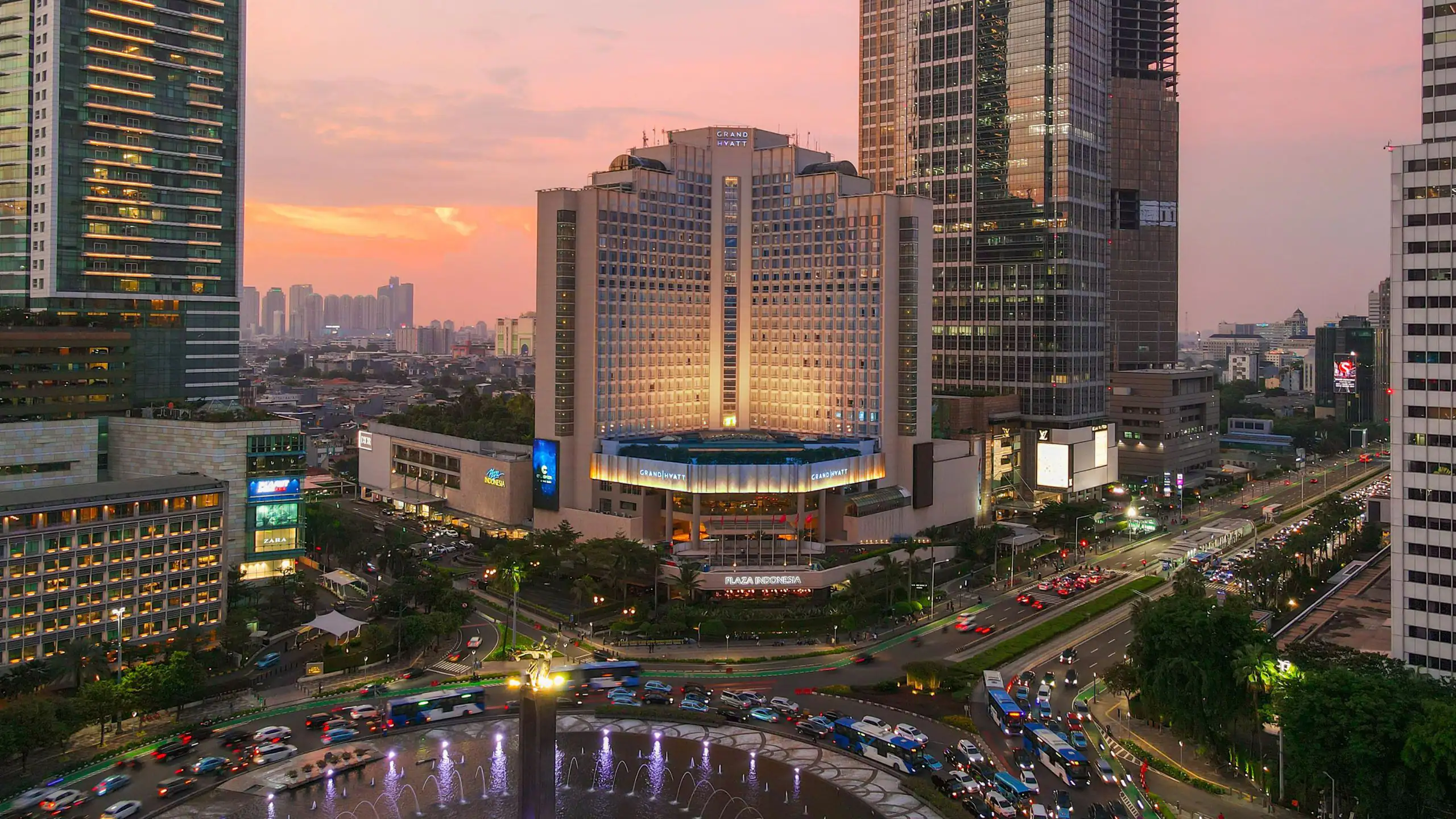 Grand Hyatt Hotel